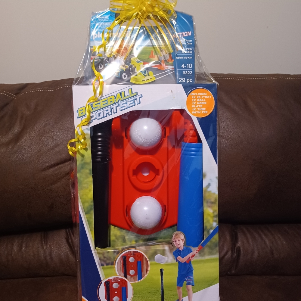 Boys large toy Easter basket, contains 6 items,